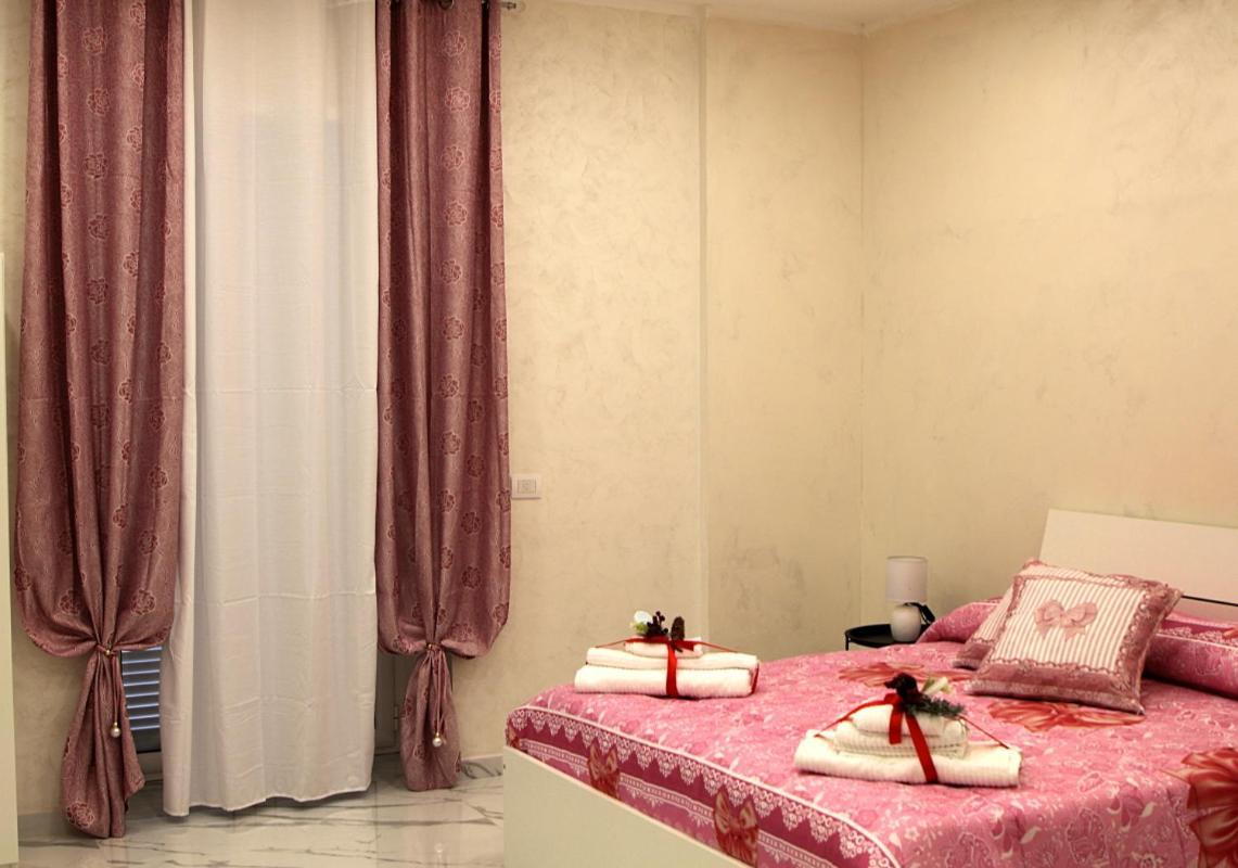 Catalea Bed & Breakfast เนเปิลส์ ภายนอก รูปภาพ