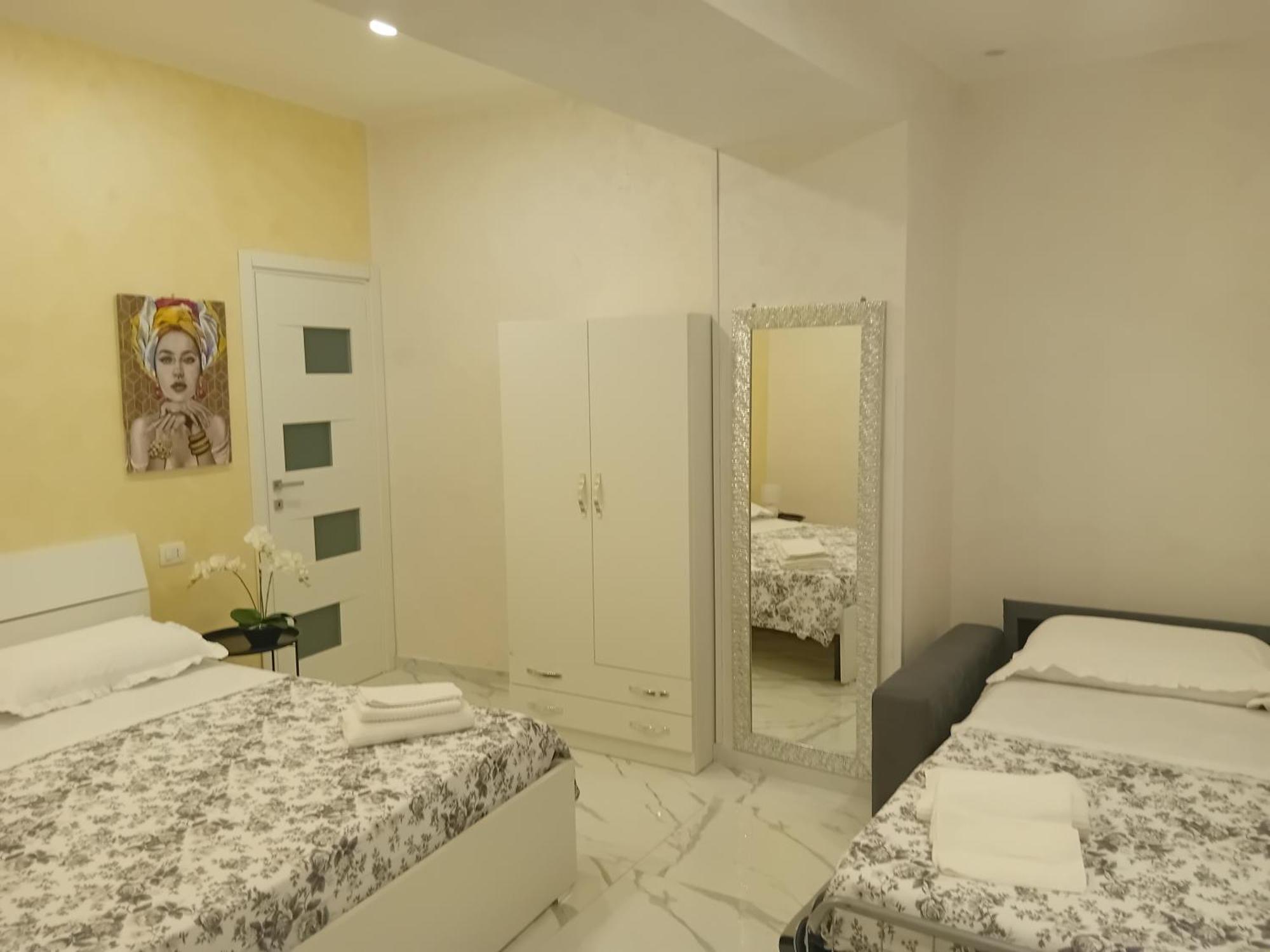 Catalea Bed & Breakfast เนเปิลส์ ภายนอก รูปภาพ